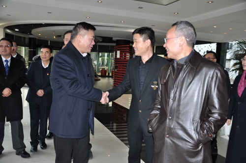 市领导新春走访伯特利集团